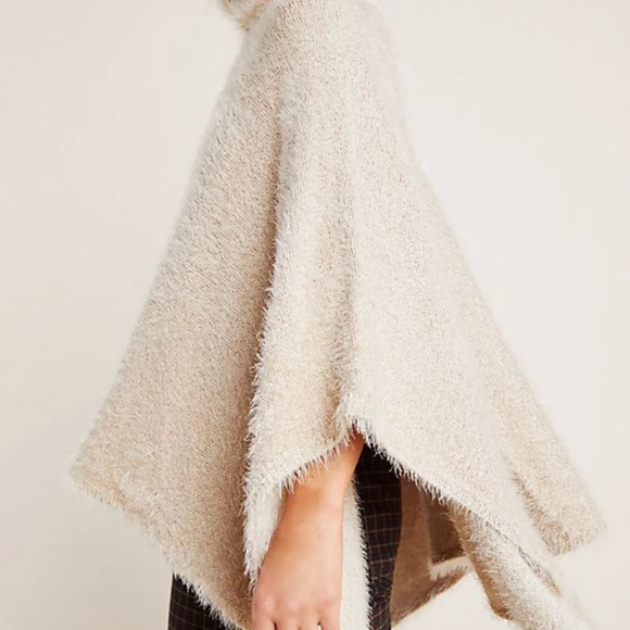 Anthropologie Lara Eyelash Poncho - Picture 4 of 8